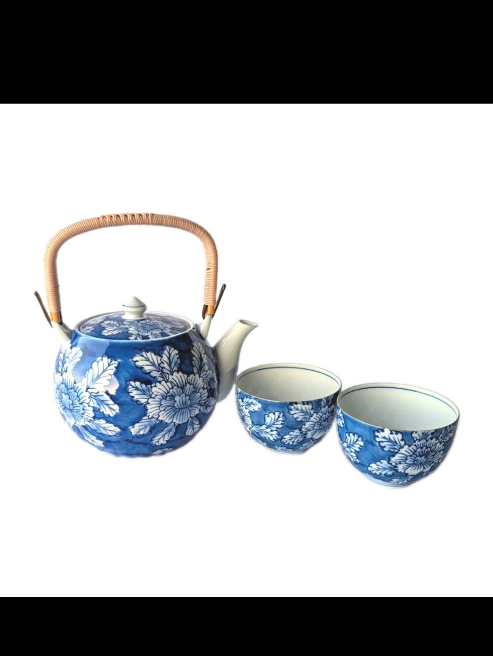 Teapot Tea cups Japan Blue & White Floral Glazed Ceramic w/ Lid & Handle lot